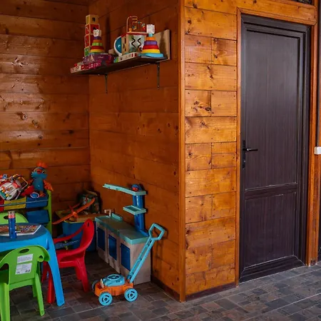 Casa Coco Konukevi Două Mai